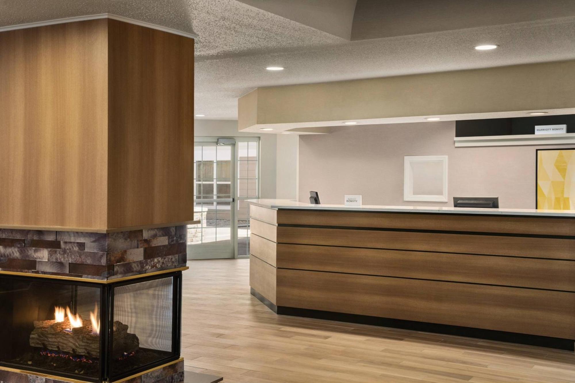 Residence Inn Скрантон Экстерьер фото